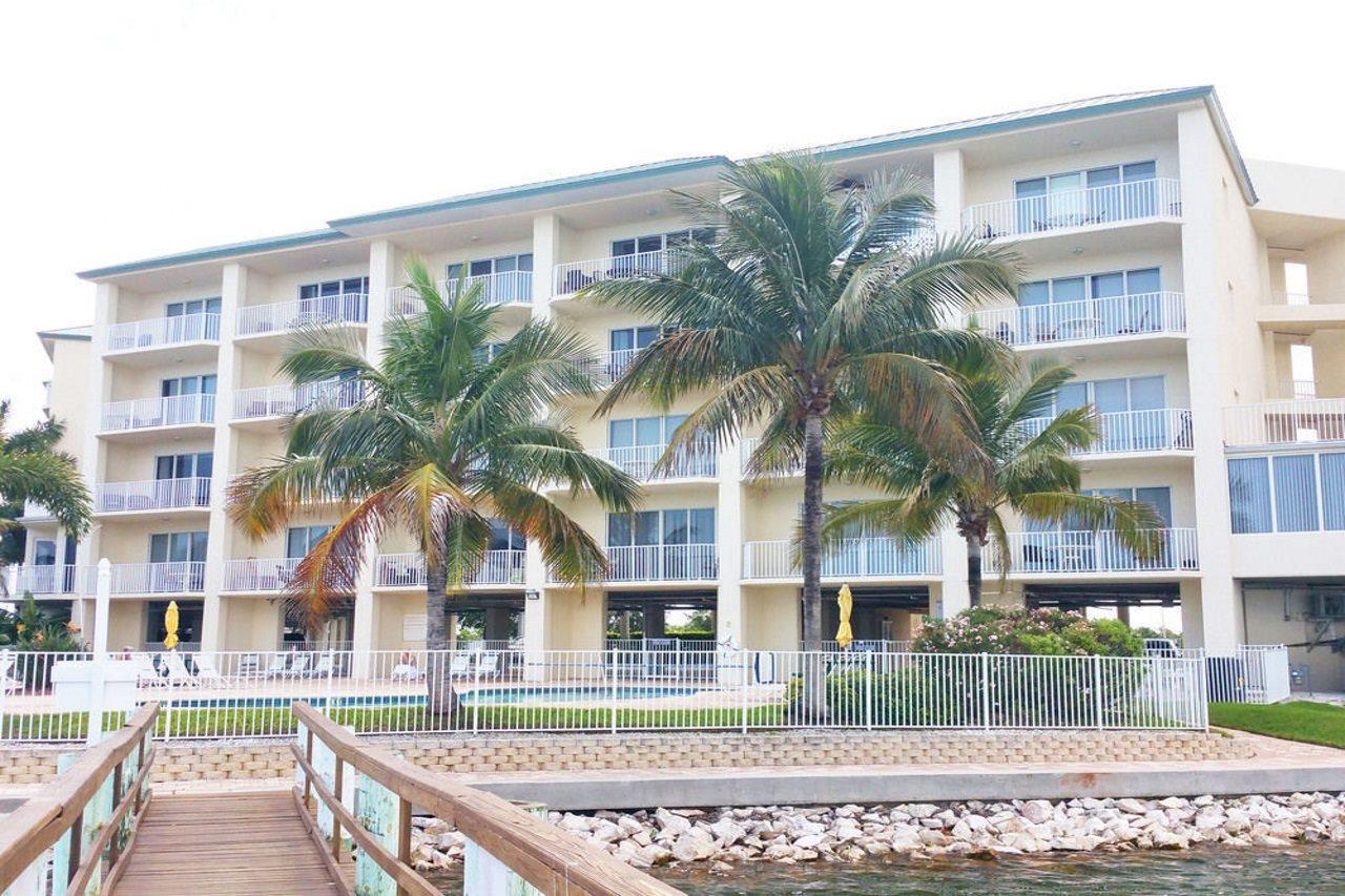 Boca Ciega Resort By Travel Resort Services Сейнт Питърсбърг Екстериор снимка
