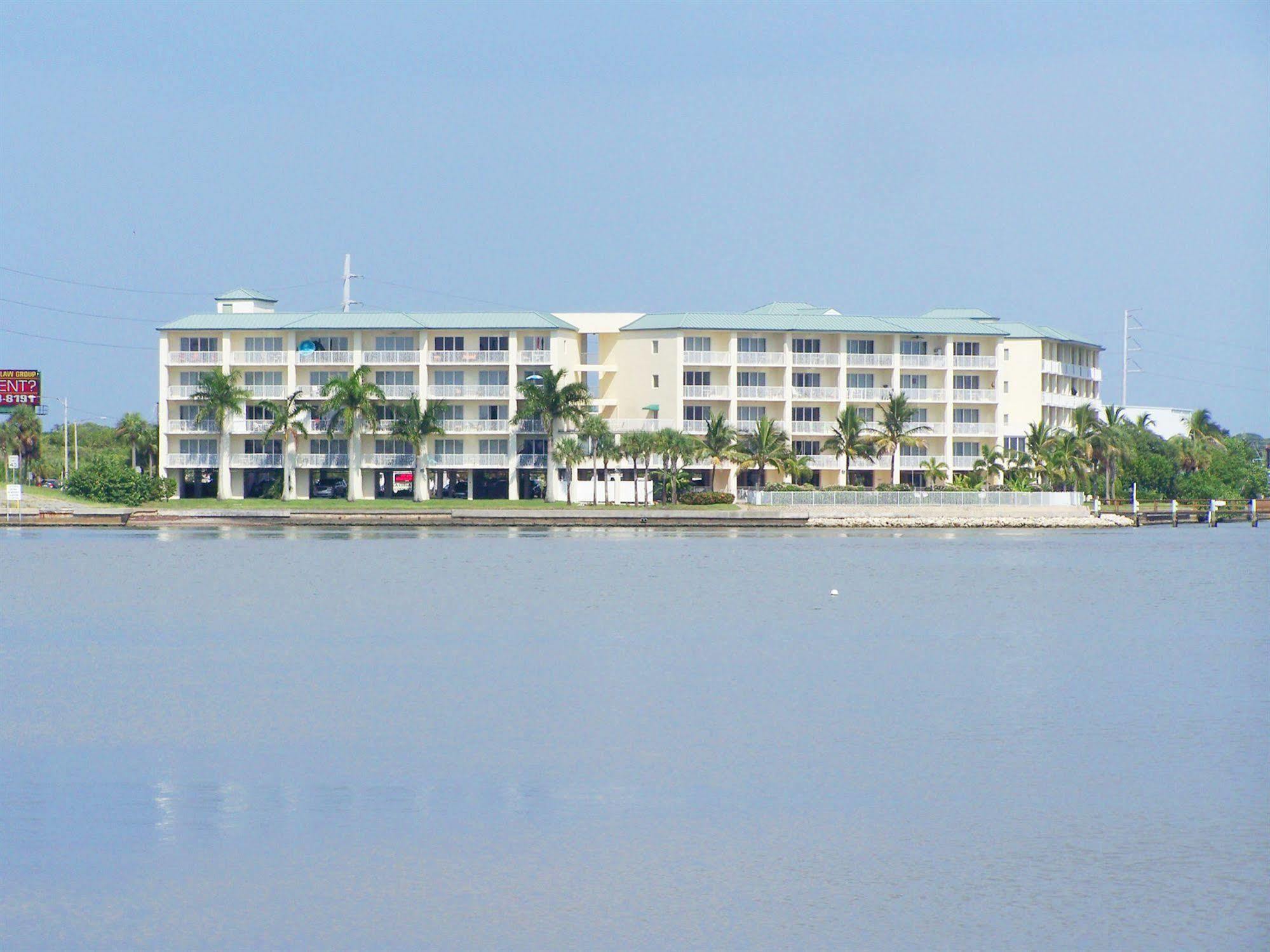 Boca Ciega Resort By Travel Resort Services Сейнт Питърсбърг Екстериор снимка