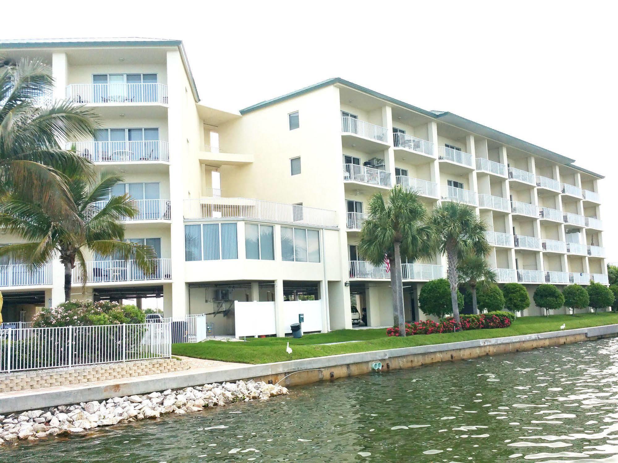 Boca Ciega Resort By Travel Resort Services Сейнт Питърсбърг Екстериор снимка